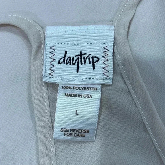 Daytrip Aztec sequined v-neck racerback tank - Picture 7 of 7